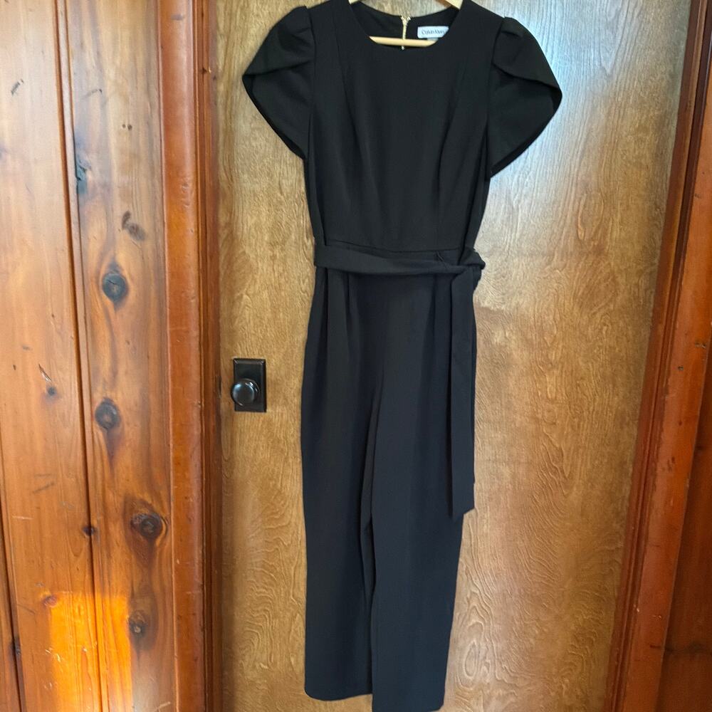 CALVIN KLEIN FLUTTER SPLIT SLEEVE BELTED CROPPED JUMPSUIT BLACK  SIZE 6